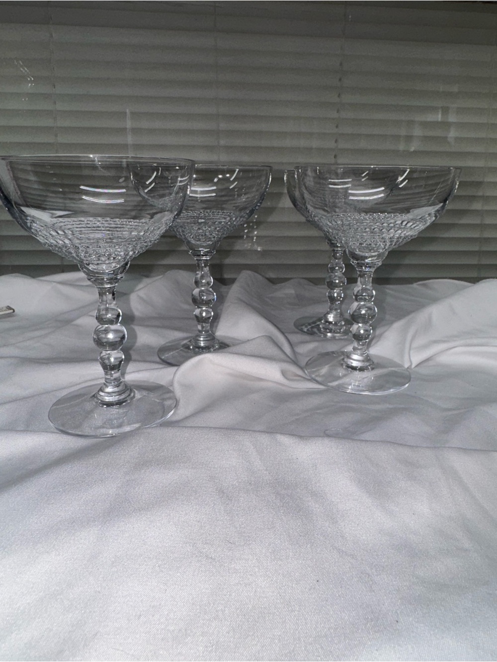 VTG set of 4 Duncan & Miller teardrop crystal